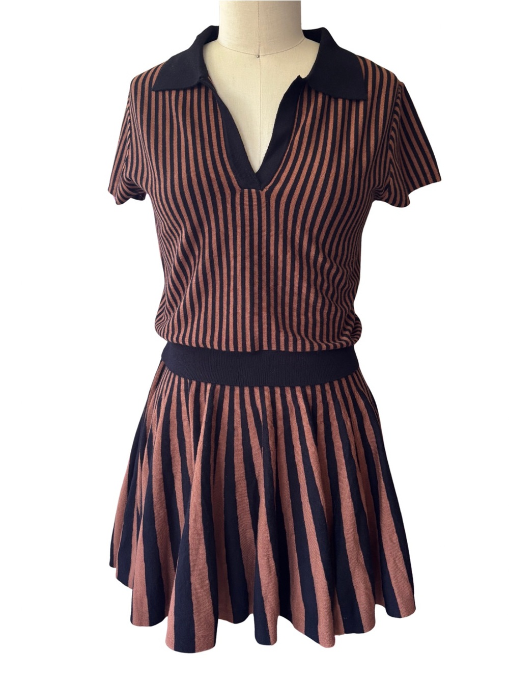 NWT AKIRA Black and Brown Rust Striped Polo Knit Large Top Medium Skirt Outfit